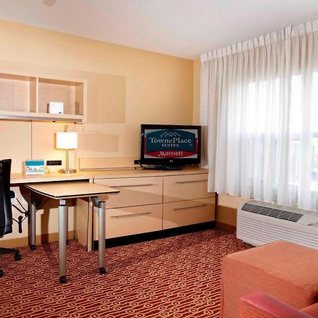 Towneplace Suites By Marriott Sudbury Bagian luar foto