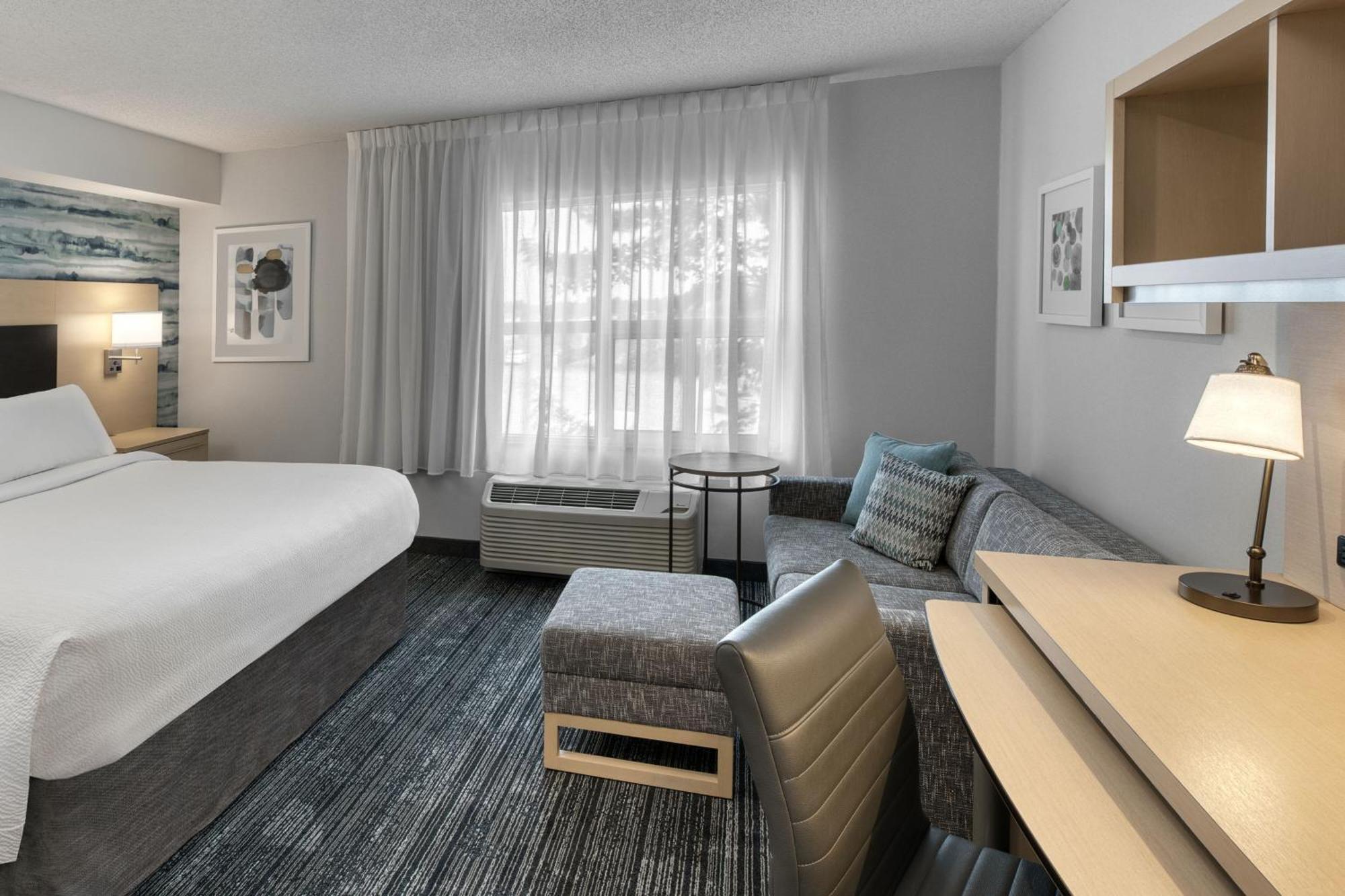 Towneplace Suites By Marriott Sudbury Bagian luar foto