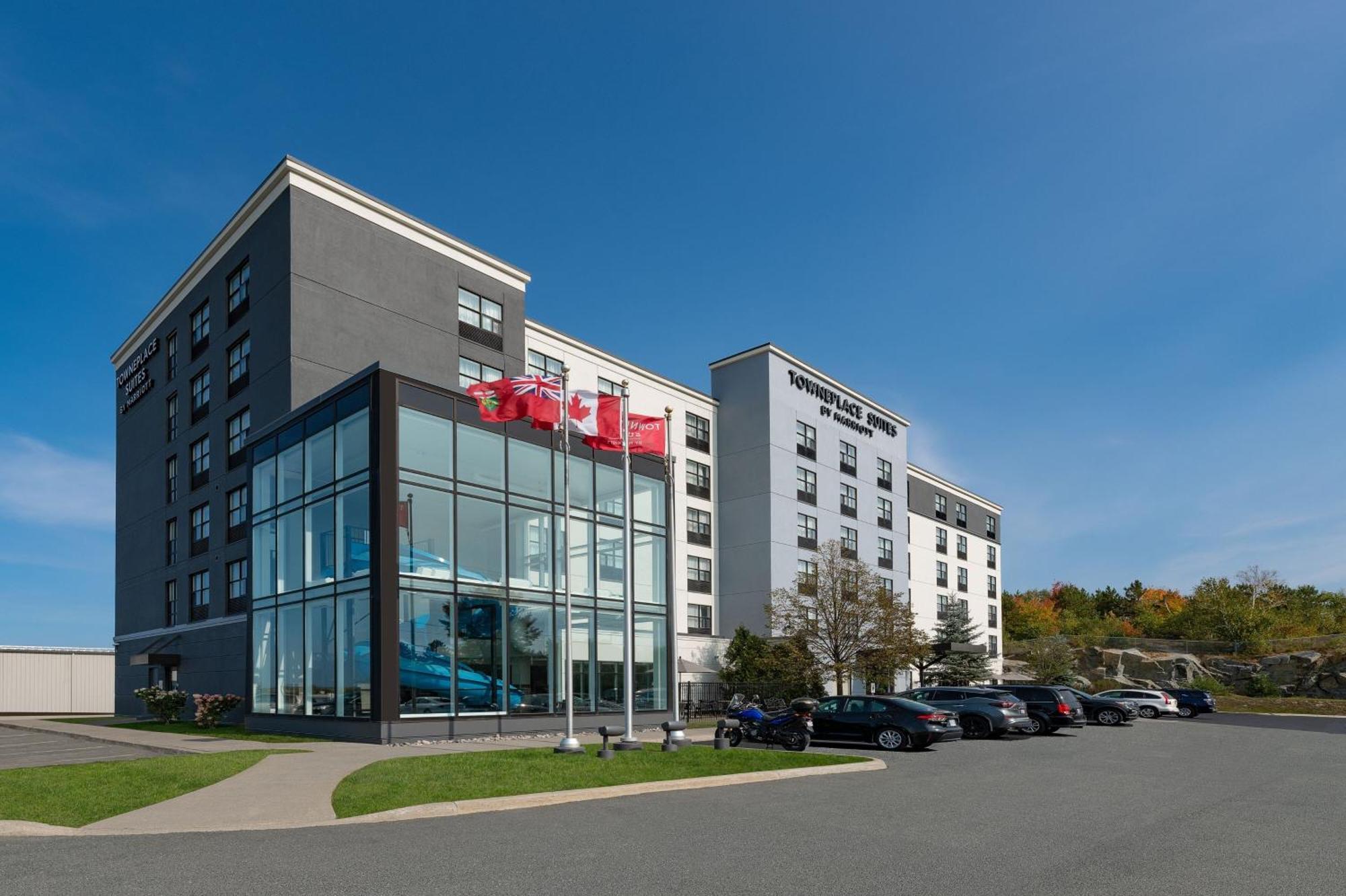 Towneplace Suites By Marriott Sudbury Bagian luar foto