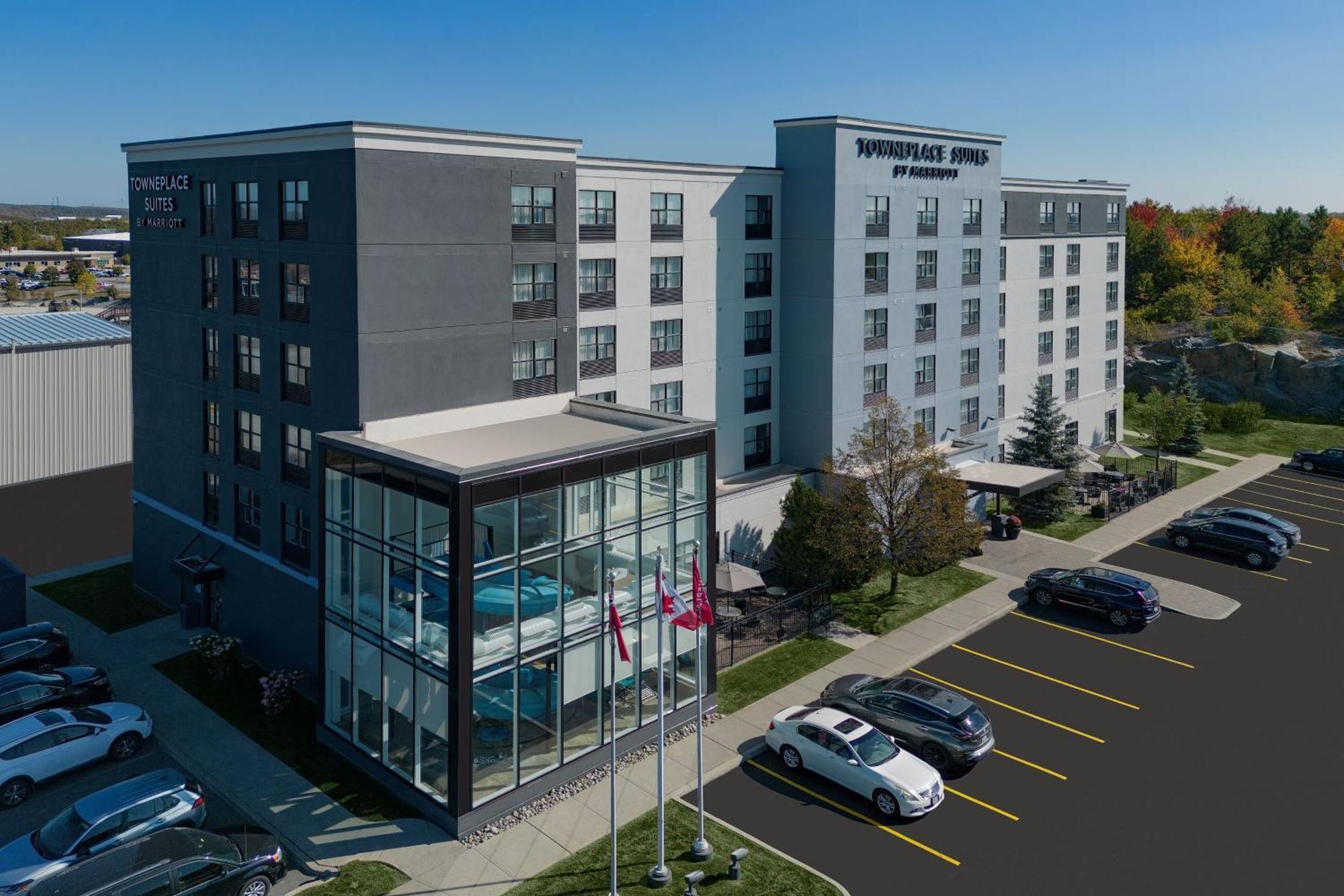 Towneplace Suites By Marriott Sudbury Bagian luar foto